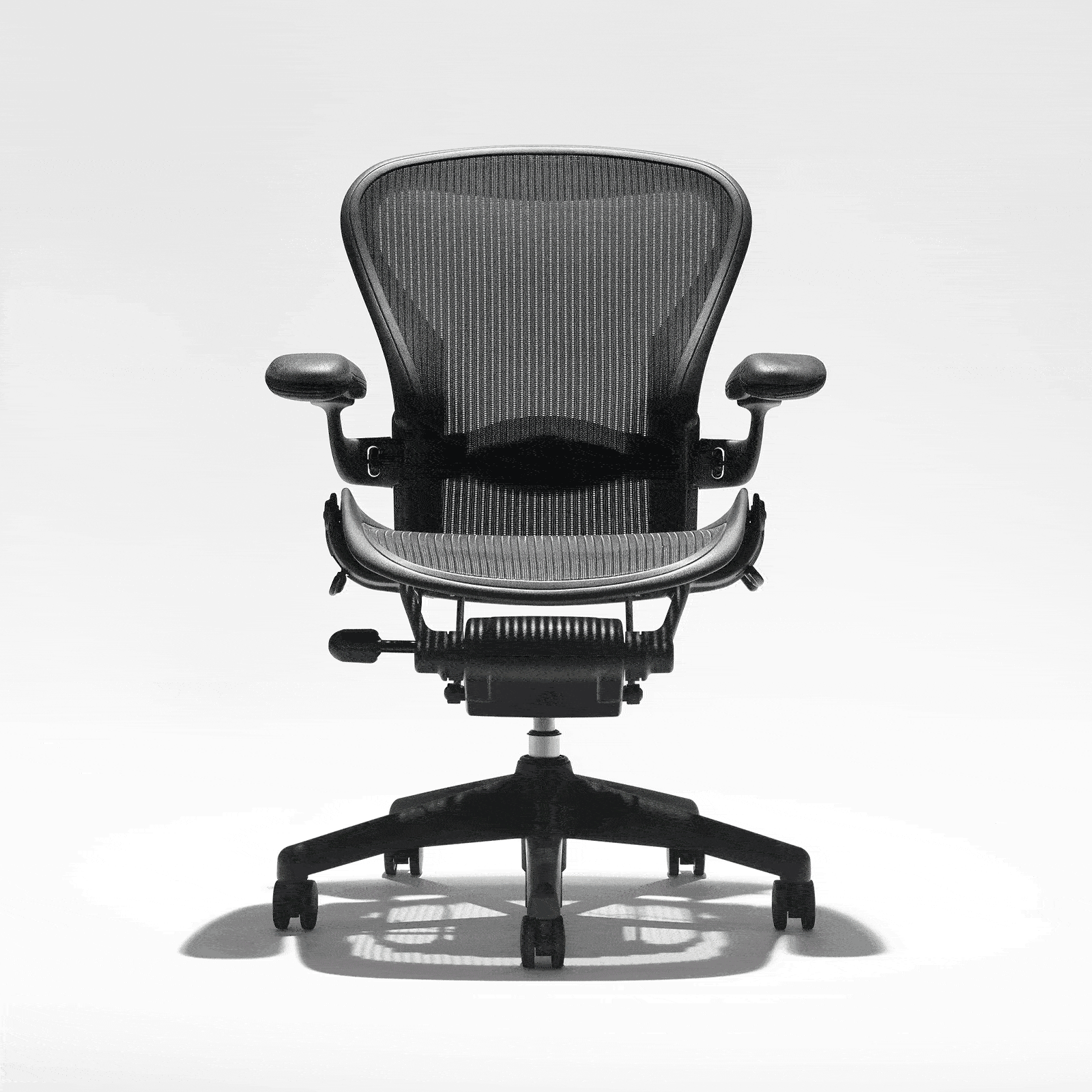 An animation showing different configurations of the Aeron Chair.