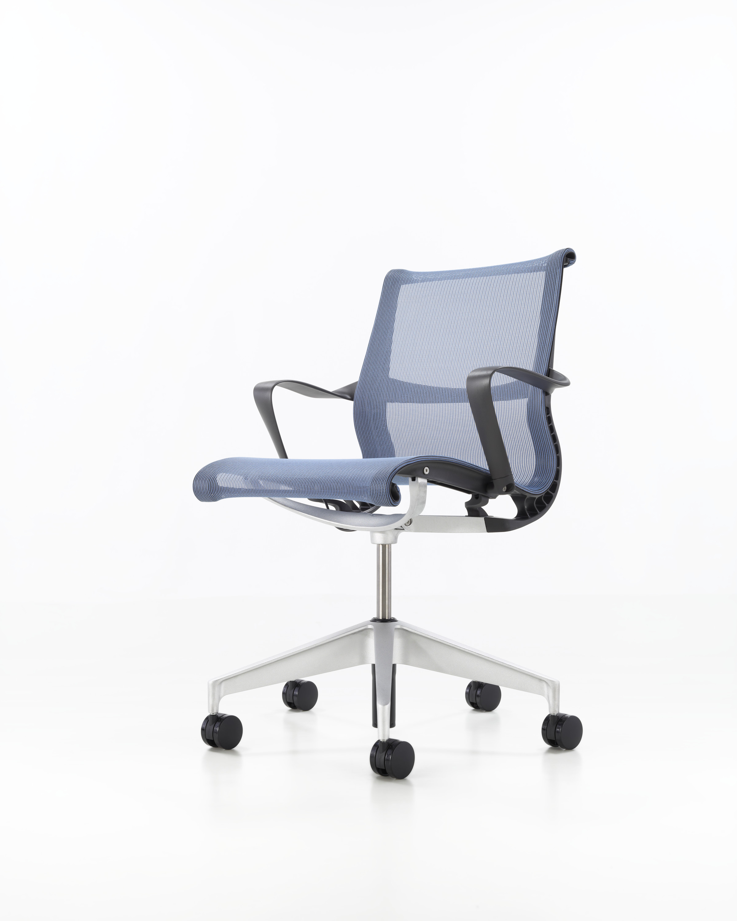 Setu Multipurpose Chair, Lyris 2, 5-Star Base with Arms - Herman 
