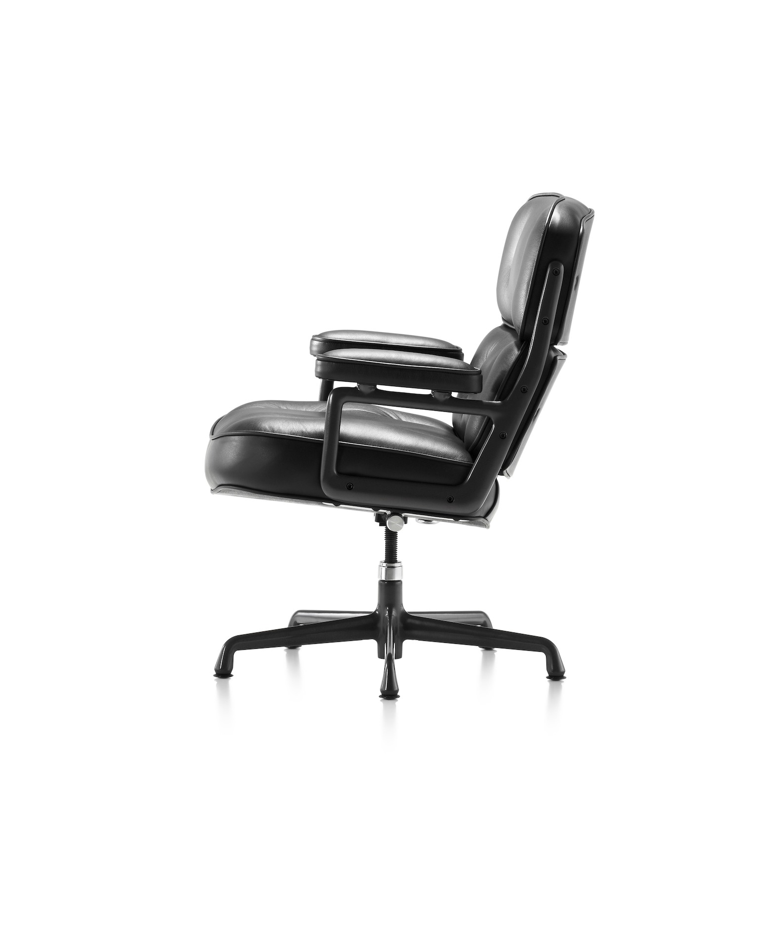 Eames Executive Chair