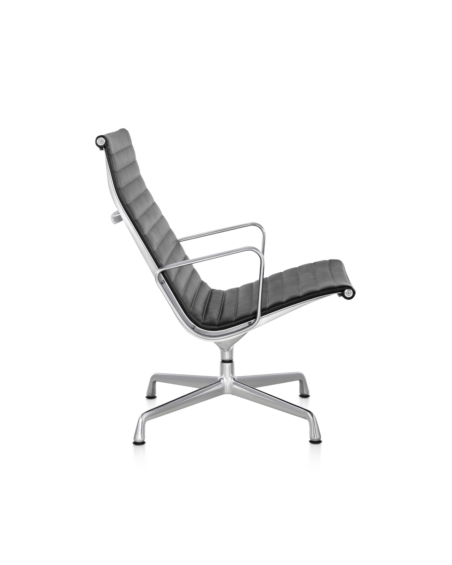 Eames Aluminum Group Lounge Chair