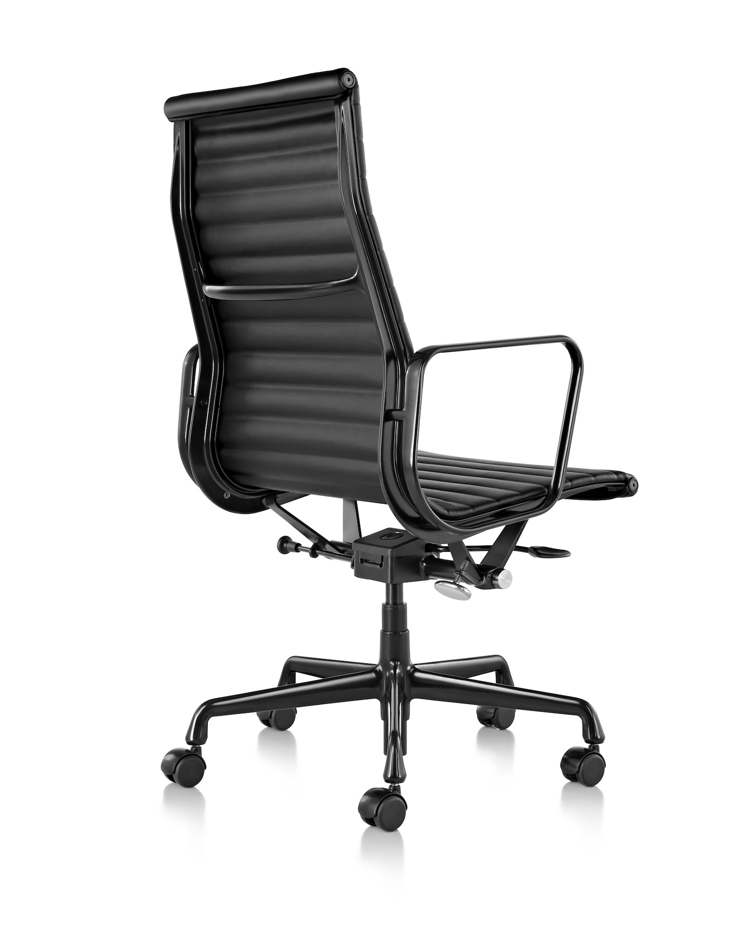 Eames Aluminum Group Executive Chair - Herman Miller