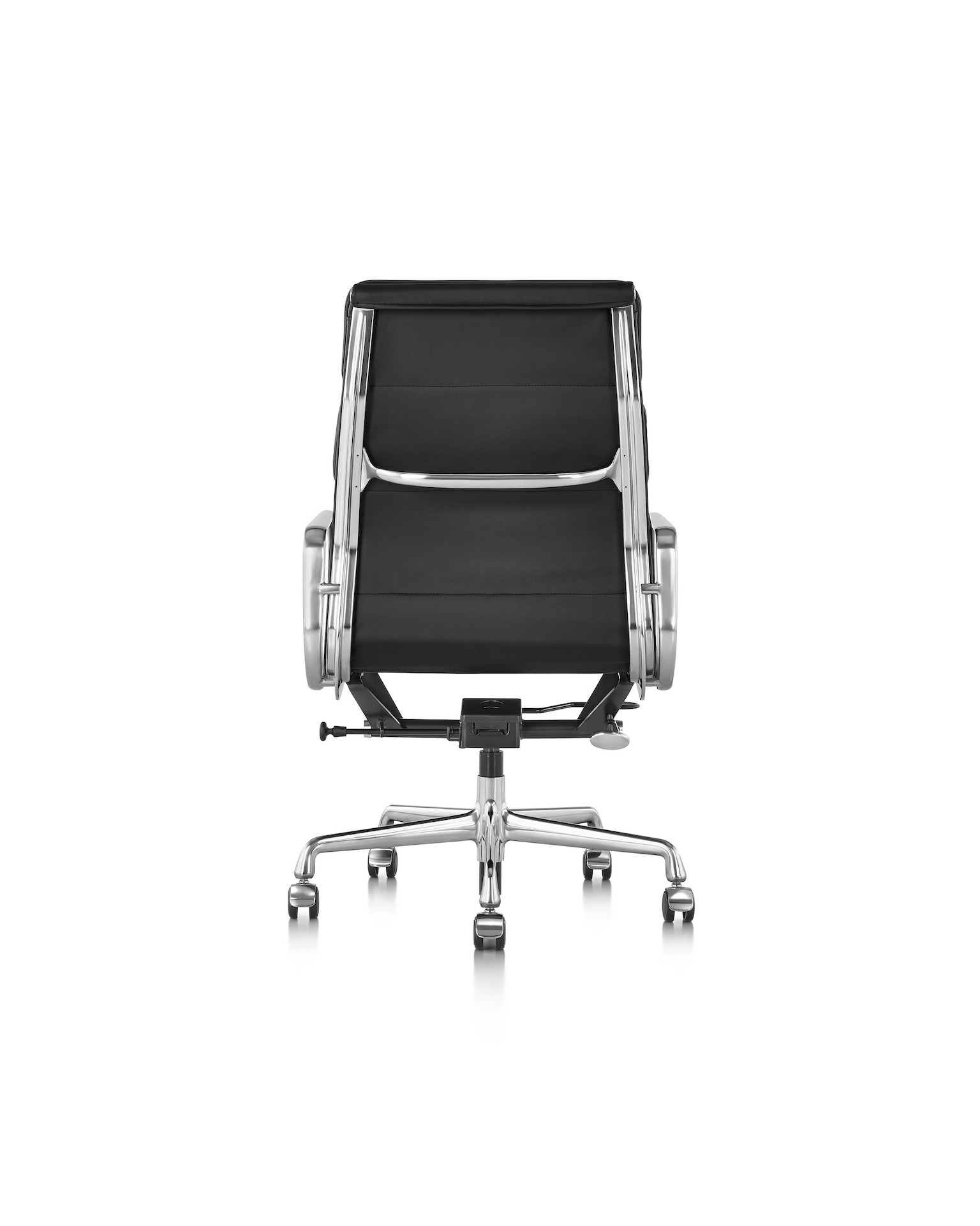 Кресло eames style hb soft pad executive chair ea 219 кремовая кожа