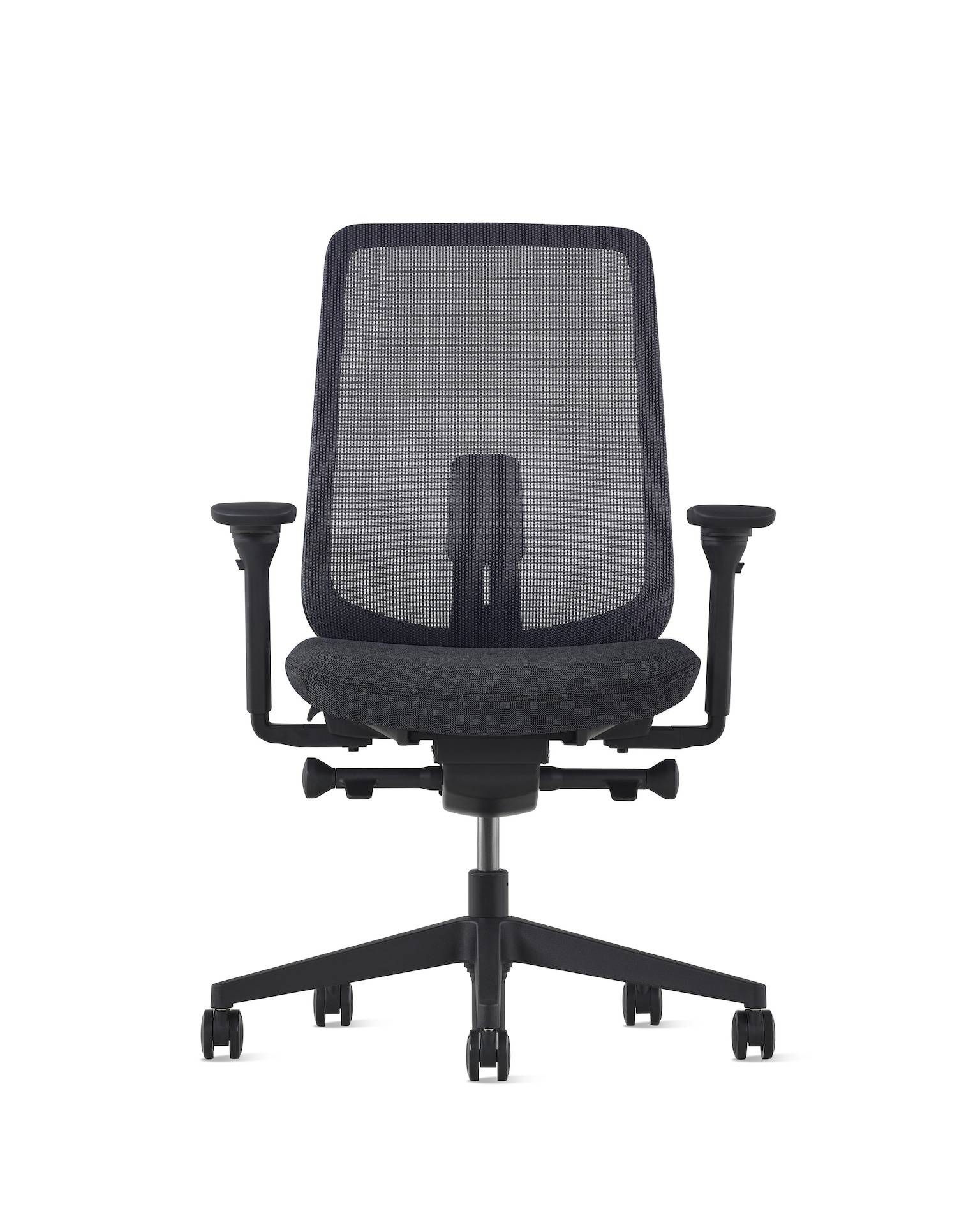 A black Verus Chair viewed from the front. 