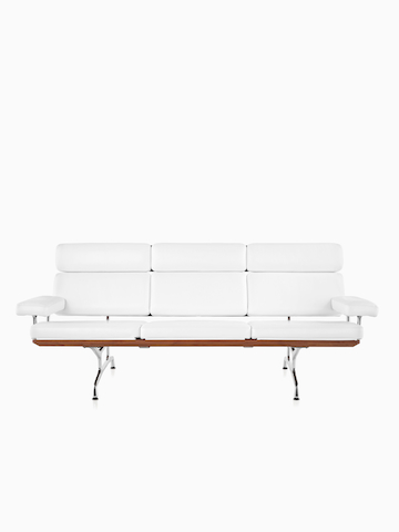 白色Eames沙发。