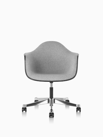 Eames任务椅，灰色玻璃纤维外壳和灰色内饰。