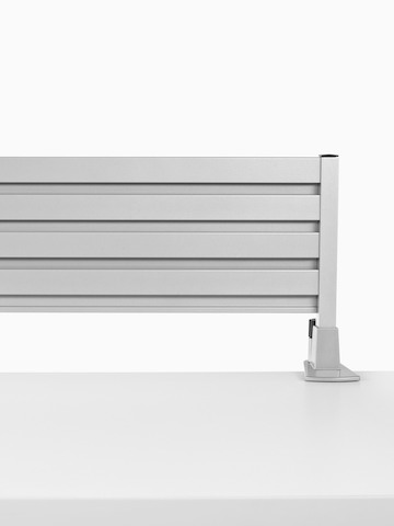 https://www.hermanmiller.com/content/dam/hmicom/page_assets/products/surface_attached_tool_rail/th_prd_surface_attached_tool_rail_desk_accessories_fn.jpg.rendition.480.480.jpg