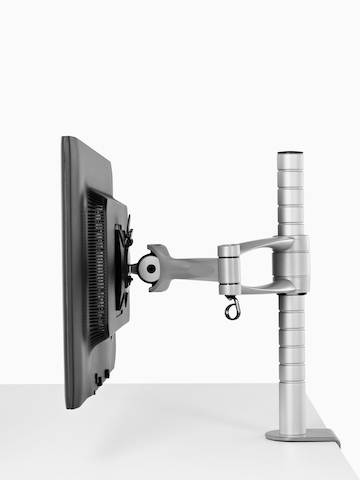Ein einzelner Monitor an einem Wishbone Monitor Arm Post.